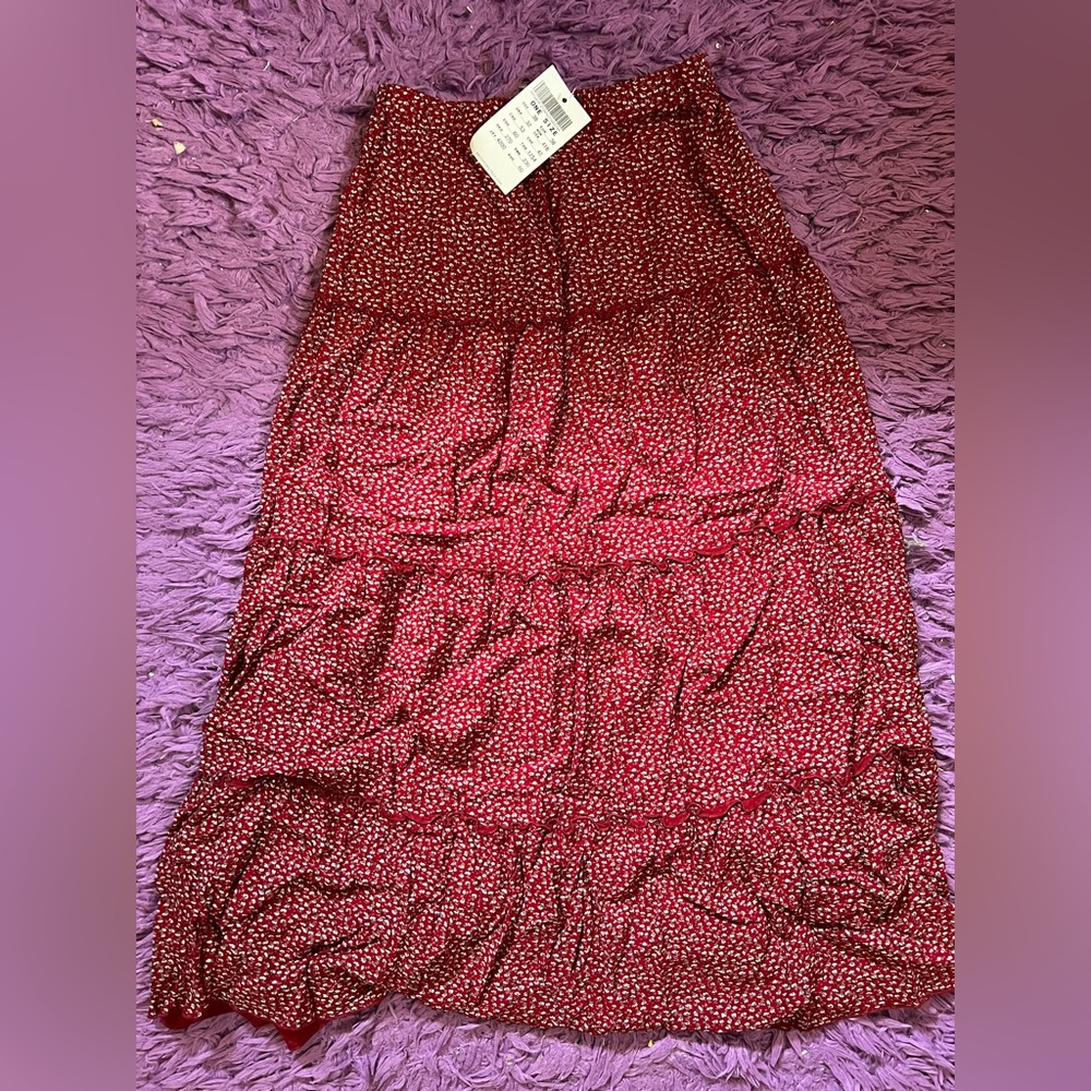 Brandy Melville Izzy Floral skirt